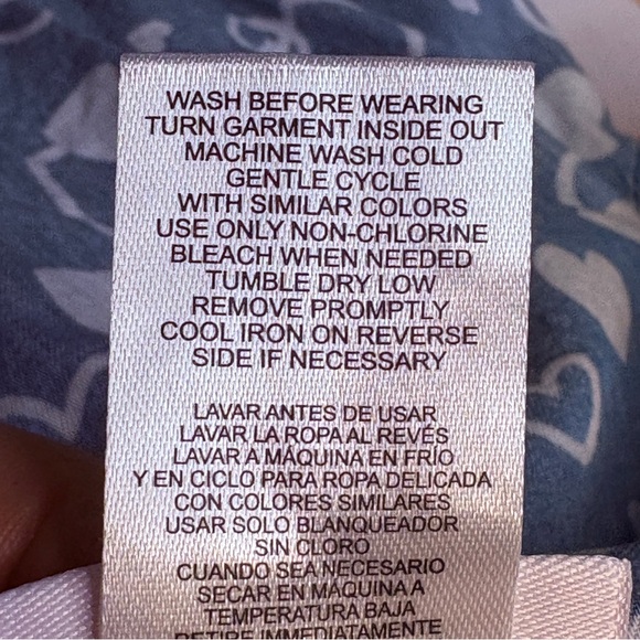 Little Lass denim dress with hot pink buttons & sunglasses | NWT | 12 months - Picture 13 of 14